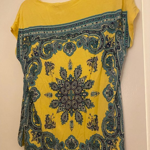 Patterned Soft Tee - Picture 3 of 3